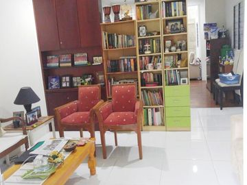 Rumah Dijual di Perumahan Villa Ilhami Karawaci Tangerang Dekat Supermall Karawaci