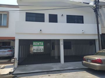 Casa en Venta recien remodelada