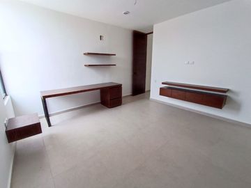 TOWNHOUSE EN VENTA EN MÉRIDA, YUCATÁN, XCANATÚN CON ACABADOS DE LUJO