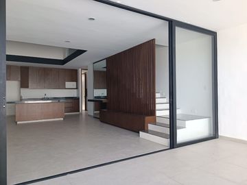 TOWNHOUSE EN VENTA EN MÉRIDA, YUCATÁN, XCANATÚN CON ACABADOS DE LUJO
