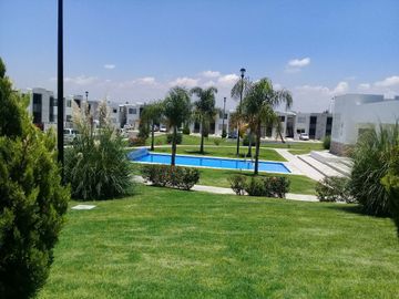 DEPARTAMENTO DUPLEX EN PLANTA ALTA DE 2 RECAMARAS 2 BAÑOS COCINA INTEGRAL CON REFRIGERADOR