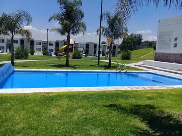 DEPARTAMENTO DUPLEX EN PLANTA ALTA DE 2 RECAMARAS 2 BAÑOS COCINA INTEGRAL CON REFRIGERADOR