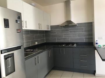 DEPARTAMENTO DUPLEX EN PLANTA ALTA DE 2 RECAMARAS 2 BAÑOS COCINA INTEGRAL CON REFRIGERADOR