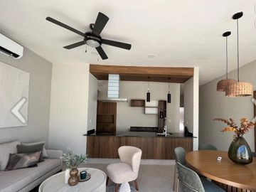 Casa en venta, tipo Townhouse, en Mérida con cochera y piscina | M Dzityá-Puala