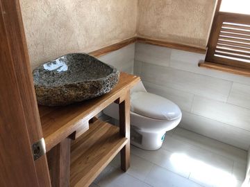 VENTA CASA RUSTICA TUMBACO SECTOR HILACRIL