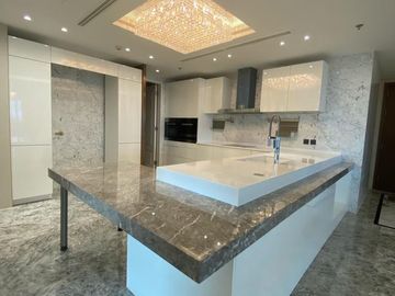 FOR SALE: Upgraded 3 Bedroom Unit in Horizon Homes at Shangri-La The Fort, BGC