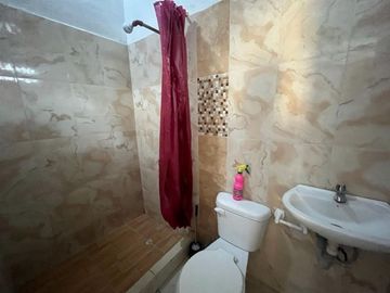 casa rentera de venta en manta zona sur