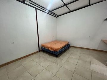 casa rentera de venta en manta zona sur