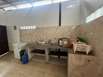casa rentera de venta en manta zona sur
