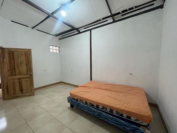 casa rentera de venta en manta zona sur