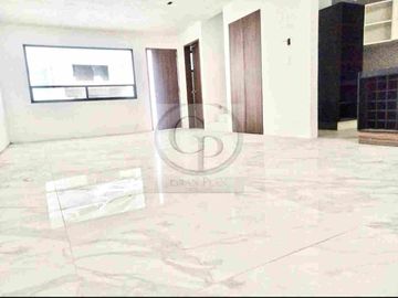 VENTA DE CASA EN LA RADIAL ZAPATA