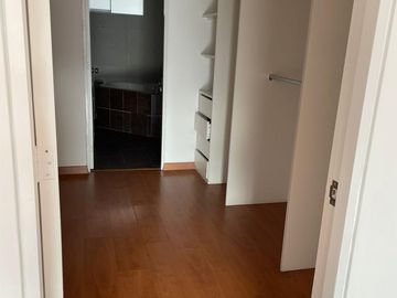 EN SANTIAGO DE SURCO - SE VENDE DEPARTAMENTO- CERCA A LA U DE LIMA