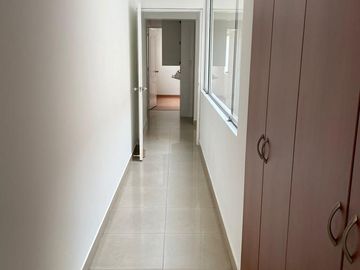 EN SANTIAGO DE SURCO - SE VENDE DEPARTAMENTO- CERCA A LA U DE LIMA