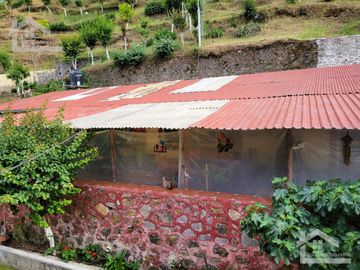 SE VENDE CASA EN MINERAL DEL CHICO, MUY CERCA DEL CENTRO COLINDA CON EL ARROYO