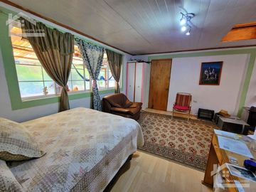 SE VENDE CASA EN MINERAL DEL CHICO, MUY CERCA DEL CENTRO COLINDA CON EL ARROYO