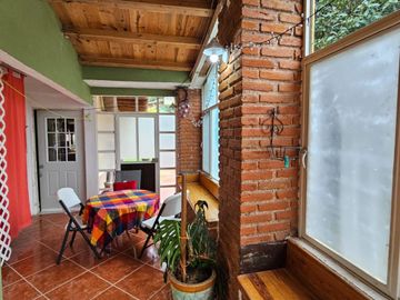 SE VENDE CASA EN MINERAL DEL CHICO, MUY CERCA DEL CENTRO COLINDA CON EL ARROYO