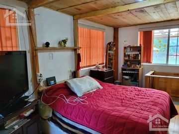 SE VENDE CASA EN MINERAL DEL CHICO, MUY CERCA DEL CENTRO COLINDA CON EL ARROYO