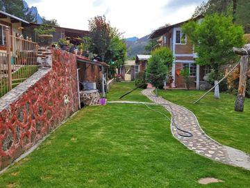 SE VENDE CASA EN MINERAL DEL CHICO, MUY CERCA DEL CENTRO COLINDA CON EL ARROYO