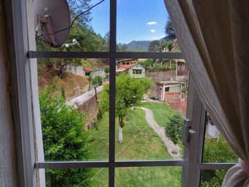 SE VENDE CASA EN MINERAL DEL CHICO, MUY CERCA DEL CENTRO COLINDA CON EL ARROYO
