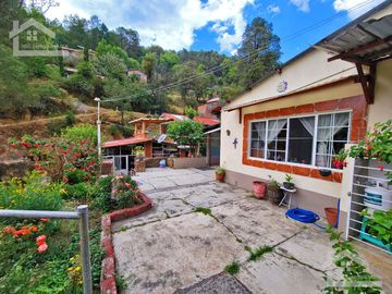 SE VENDE CASA EN MINERAL DEL CHICO, MUY CERCA DEL CENTRO COLINDA CON EL ARROYO
