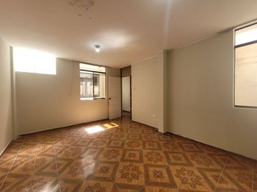 VENTA DEPARTAMENTO A UN PASO AV. TÚPAC AMARU COMAS