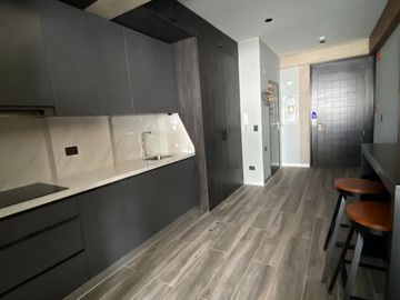 VENDO MINI DEPARTAMENTO CERCA AL PARQUE KENNEDY - MIRAFLORES