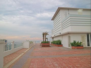 DMCI HOMES - LUMIERE RESIDENCES, PASIG CITY READY FOR OCCUPANCY 2BEDROOM with balcony