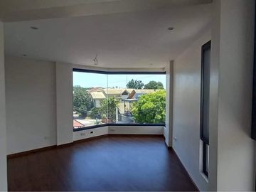 Filinvest East Homes 3-Storey 4 Bedroom Single Detached Residential For Sale