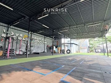 Rumah Hitung Tanah di Jl Pejaten Barat - Kemang Timur, Jaksel