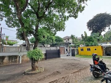 Rumah Hitung Tanah di Jl Pejaten Barat - Kemang Timur, Jaksel