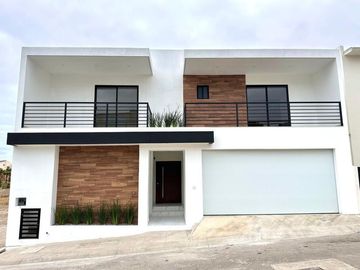 Casa en VENTA en REAL DEL MAR en Tijuana