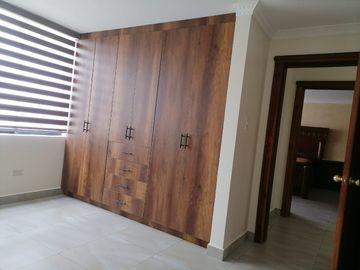 Venta de Departamento en el Batán Bajo de 230 metros, Sector Quicentro, Norte de Quito