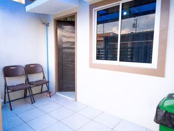 Cheerful, fully-furnished 1-Bedroom townhouse for rent or assume deca homes gensan