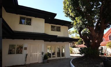 🌿 Elegant 2-Storey Home with Pool in Ayala Alabang - Prime Location! 🌿