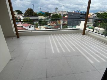 AFFORDABLE 4 BEDROOM MODERN TOWNHOUSE w/ 2 PARKING - SAN JUAN CITY, METRO MANILA