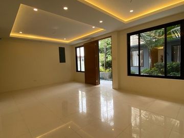AFFORDABLE 4 BEDROOM MODERN TOWNHOUSE w/ 2 PARKING - SAN JUAN CITY, METRO MANILA