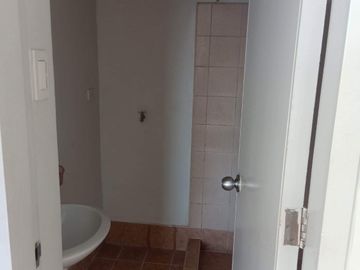 East of Galleria Ortigas Unit Php 4.5M