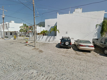 GRAN OPORTUNIDAD CASA EN “BOLIVIA 176, PASEO DE LA RIBERA PUERTO VALLARTA, JAL.”