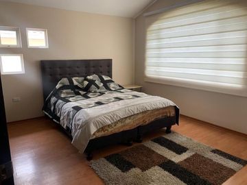 Otavalo - En venta hermosa casa con mini departamento
