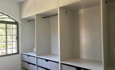 BF Homes Parañaque Gem – 5 Bedroom Modern Spanish Mediterranean House 🏡 For Sale! Move-In Ready, 340sqm Lot. Don't Miss Out - Explore Your New Home To