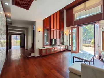 Pool villa for sale or rent, in a luxury village, Mae Hia-Hang Dong, Chiang Mai