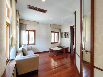 Pool villa for sale or rent, in a luxury village, Mae Hia-Hang Dong, Chiang Mai
