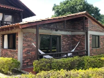 Finca Hotel en venta - Baraya Montenegro