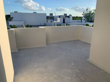Hermosa casa en Temozón, privada Soluna