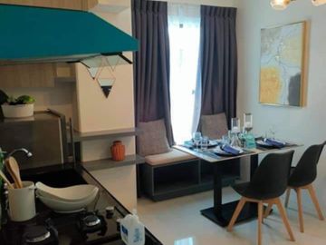1-Bedroom with Balcony at Royal Oceancrest Mactan,Lapu-lapu City
