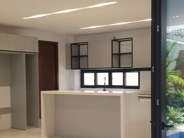 House and Lot in Capitol Hills Matandang Balara Quezon City