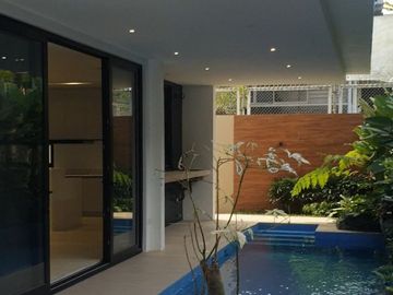 House and Lot in Capitol Hills Matandang Balara Quezon City