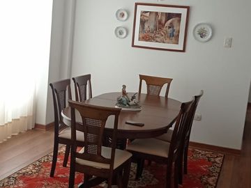 SE VENDE LINDO DPTO. EN EL ROSARIO CERRO COLORADO!