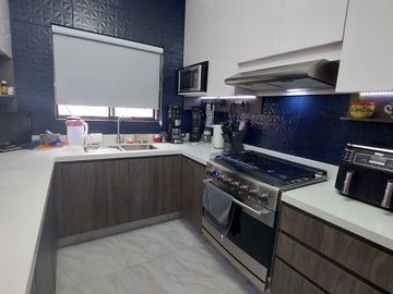 Casa en venta 4 recamaras en Real Cumbres Monterrey