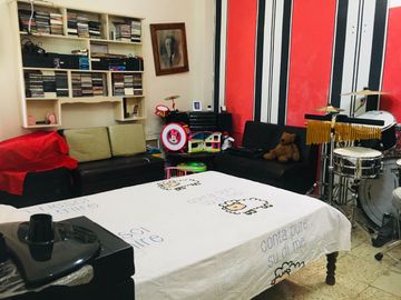 Casa de un Piso en Venta al Costado del Parque de las Madres de Portoviejo